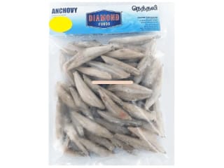 A clear vacuum pack of Diamond Foods frozen whole anchovies.